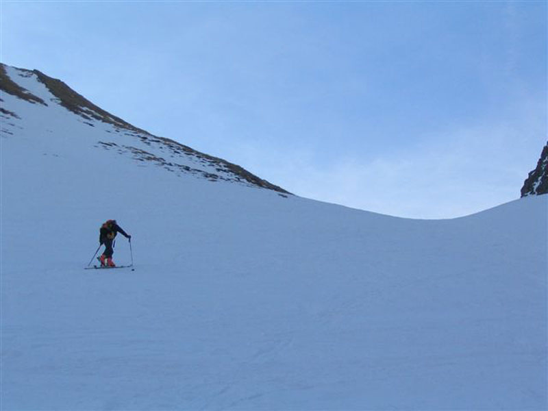 06b