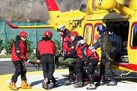 <B>Tragedia in montagna<br>Muoiono due scialpinisti</B>