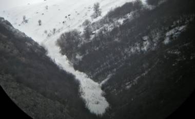 http://www.terremarsicane.it/sites/default/files/valanga%20sierente%20velino.jpg